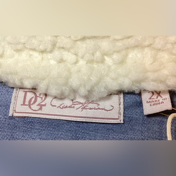 DG2 by Diane Gilman HSN New Classic Stretch Denim Jacket Women - Picture 7 of 9